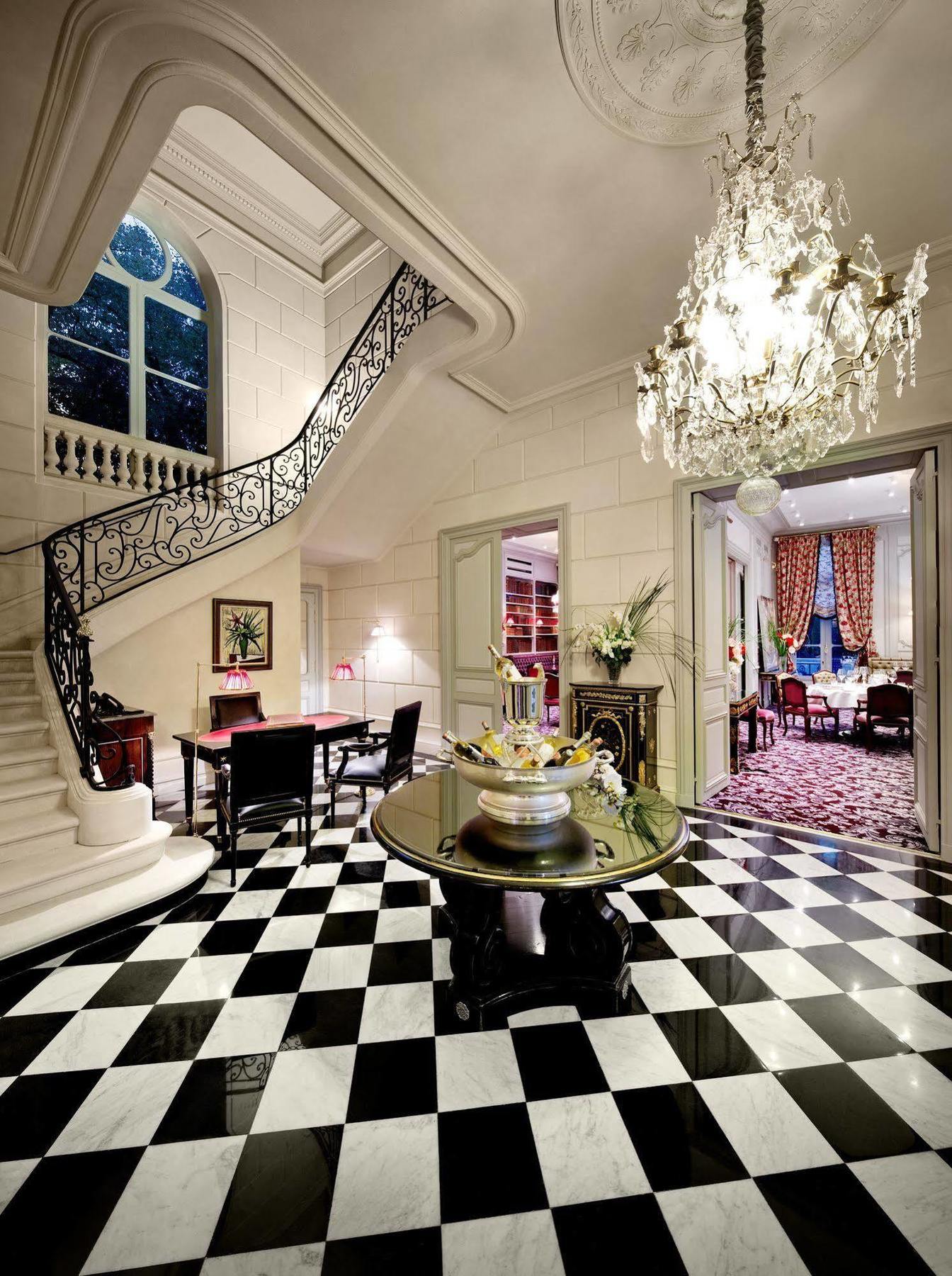 La Grande Maison De Bernard Magrez Бордо Экстерьер фото