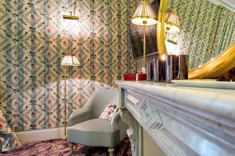 La Grande Maison De Bernard Magrez Бордо Экстерьер фото